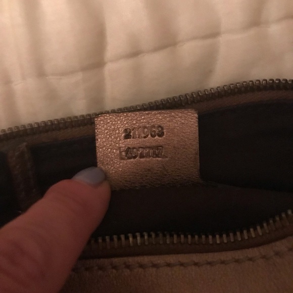 Authentic gucci medium size bag - Picture 5 of 6